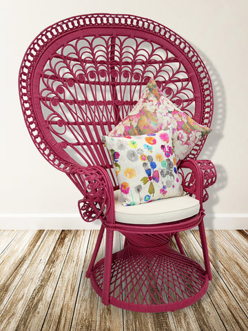 Lea Peacock Chair in Fuchsia